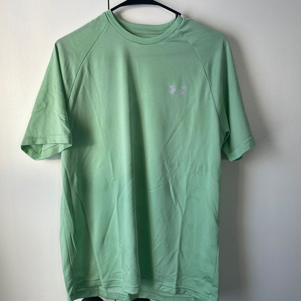 Monochromatic camo pattern Under Armour tee shirt
